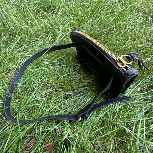 Madewell Leather Belt Bag / Black / The Simple Pouch Belt Bag / Every Day Style - Picture 7 of 13
